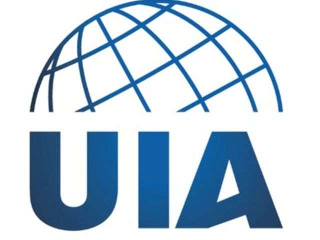 UIA - MUA